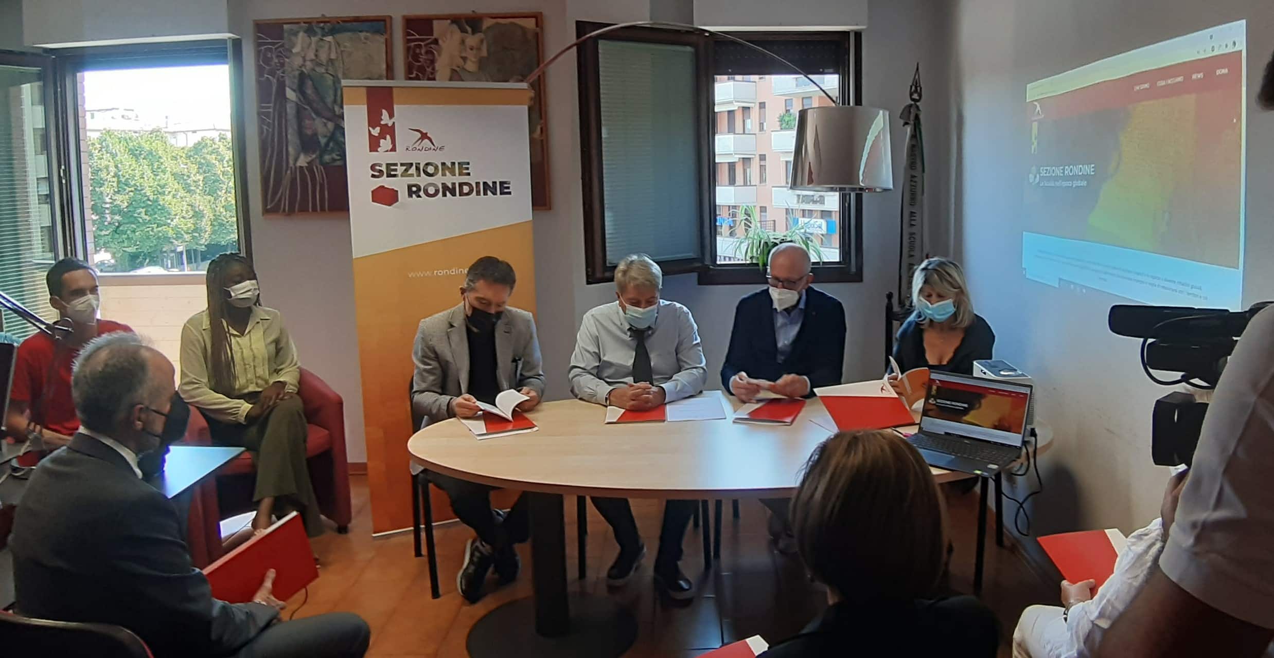 sezione rondine pre-sperimentata nei licei vittoria colonna e redi, ad arezzo